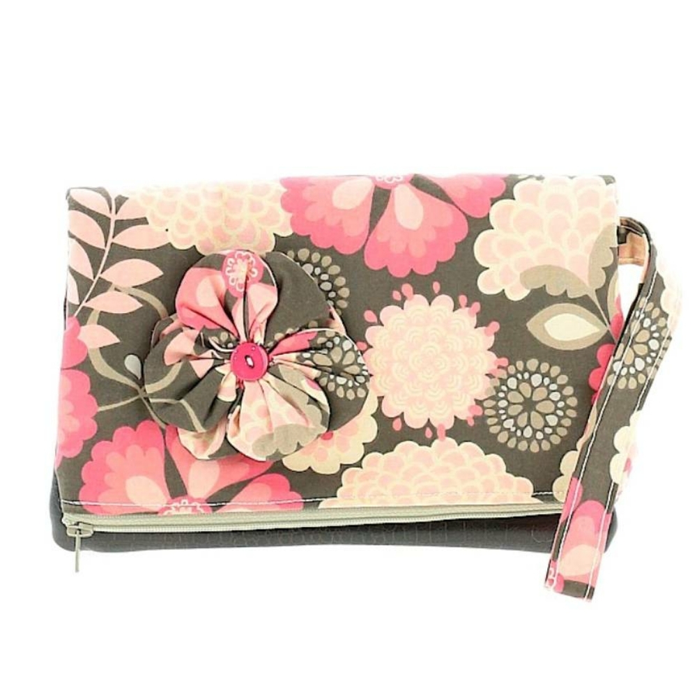 Vegan Leather, Pink and White Floral Clutch
